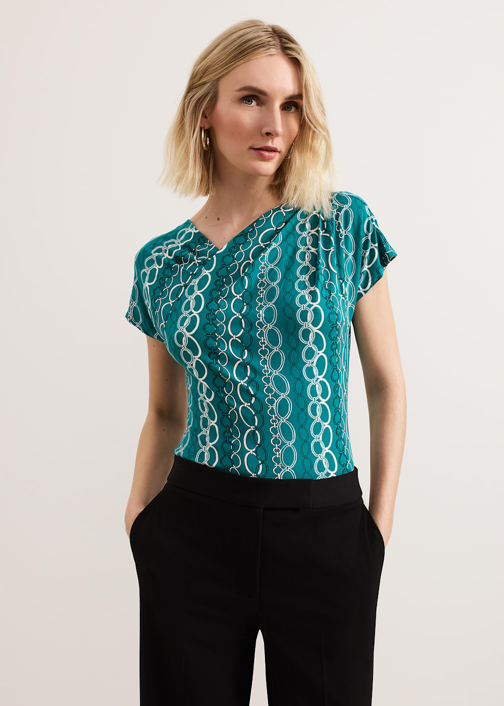 Phase Eight Kiara Chain Top