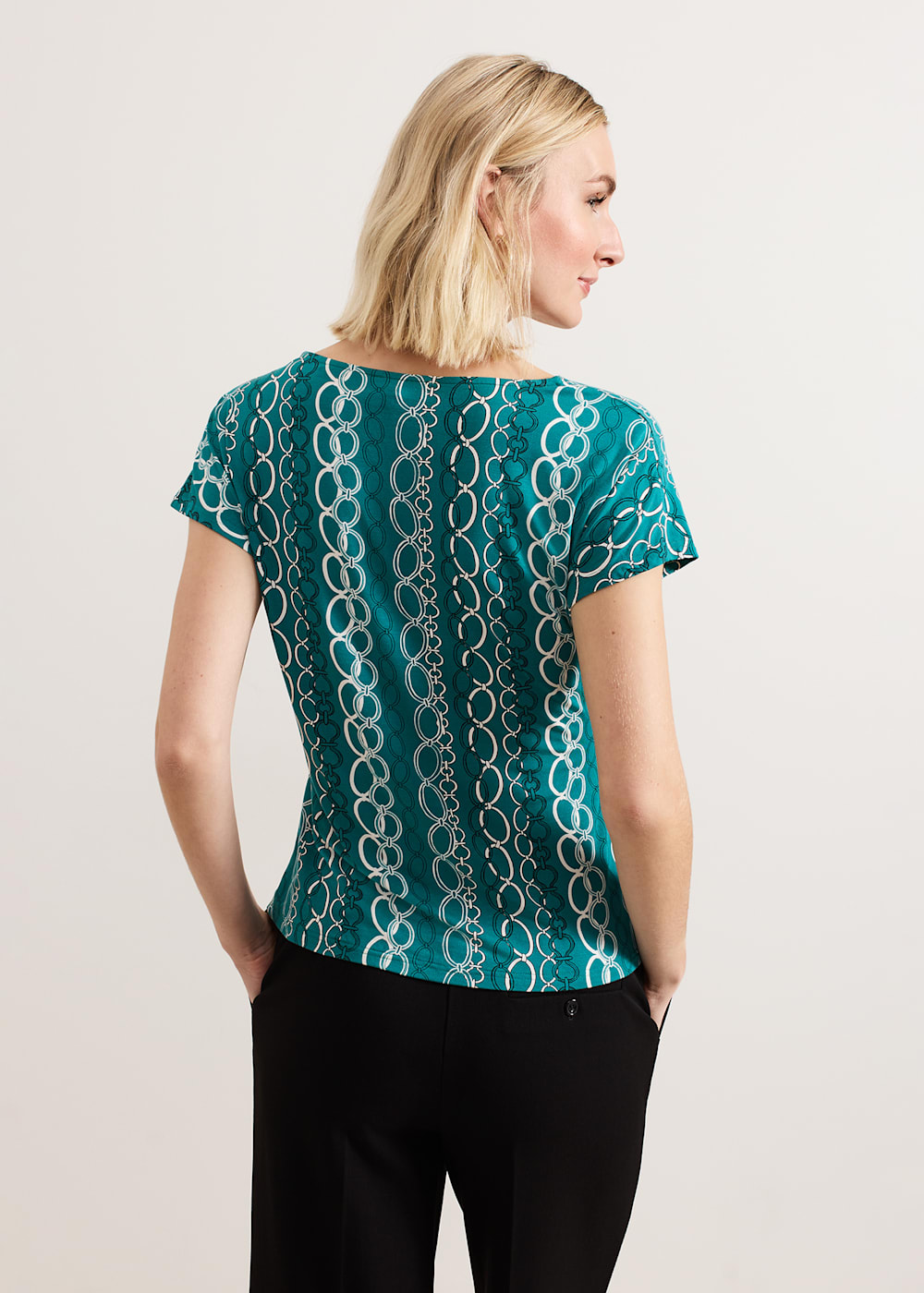 Phase Eight Kiara Chain Top