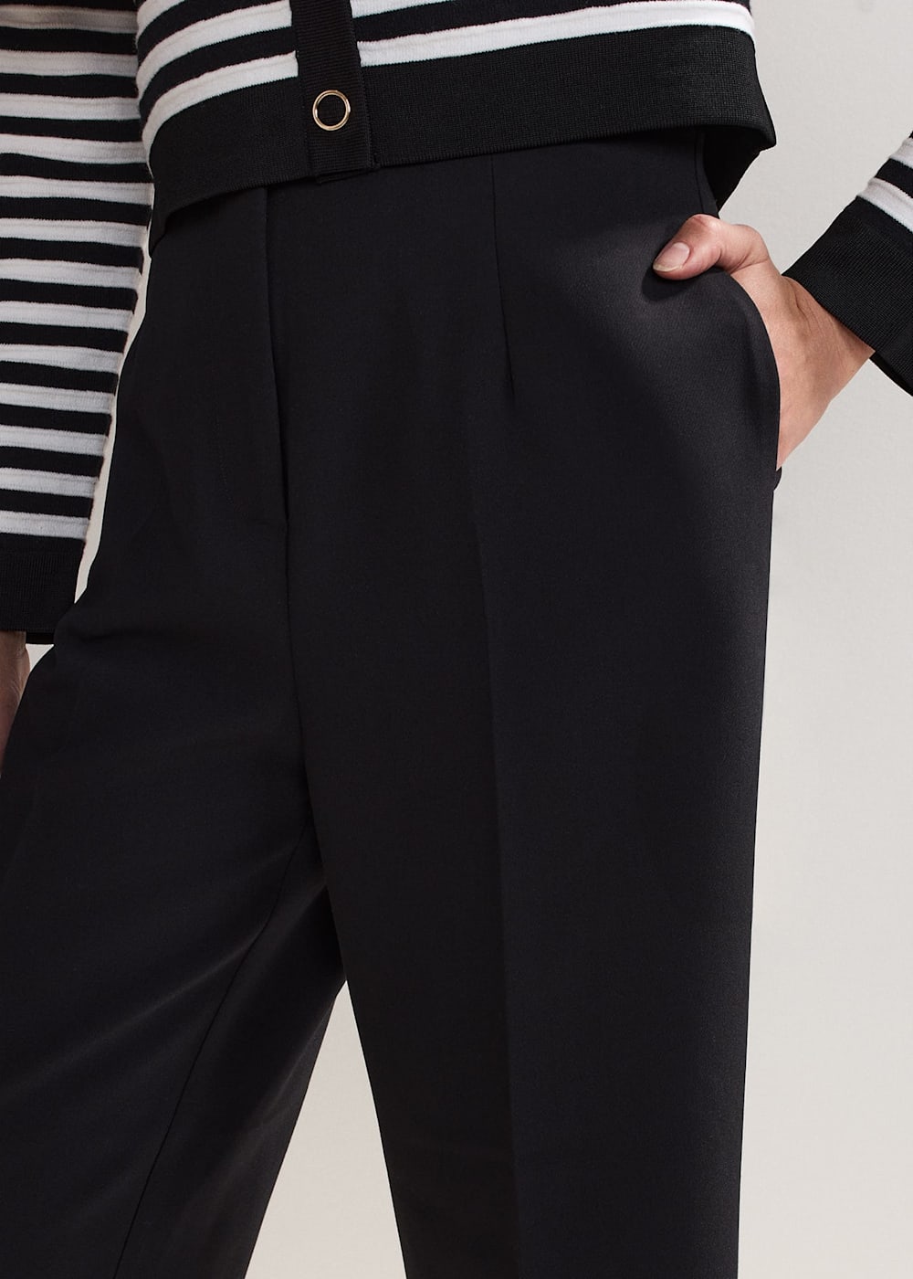 Aubrielle Black Clean Crepe Culotte Aubrielle Black Clean Crepe Culotte