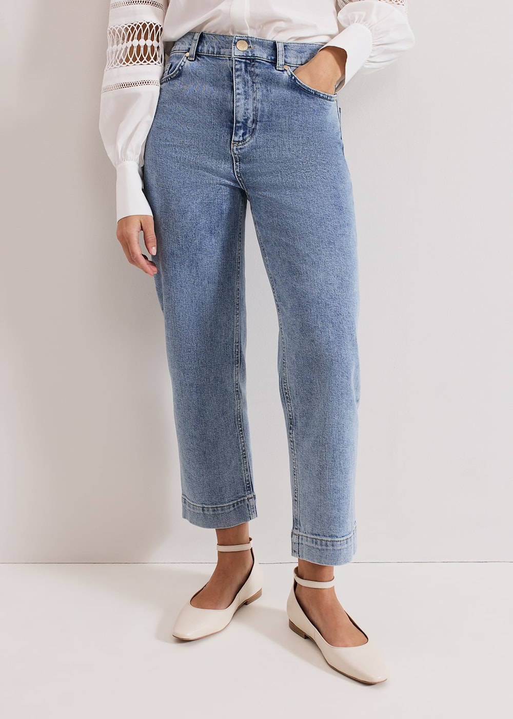 Phase Eight Lexi Mid Wash Crop Jean Phase Eight Lexi Mid Wash Crop Jean