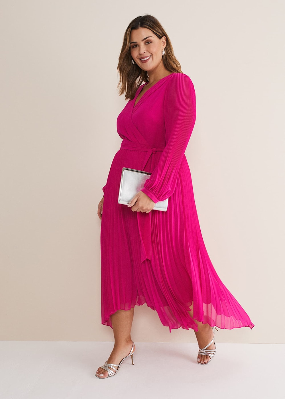 Page eight dresses 2025