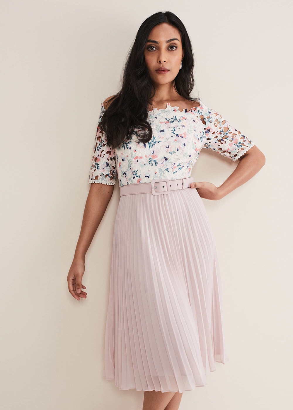Frankie lace dress bardot outlet