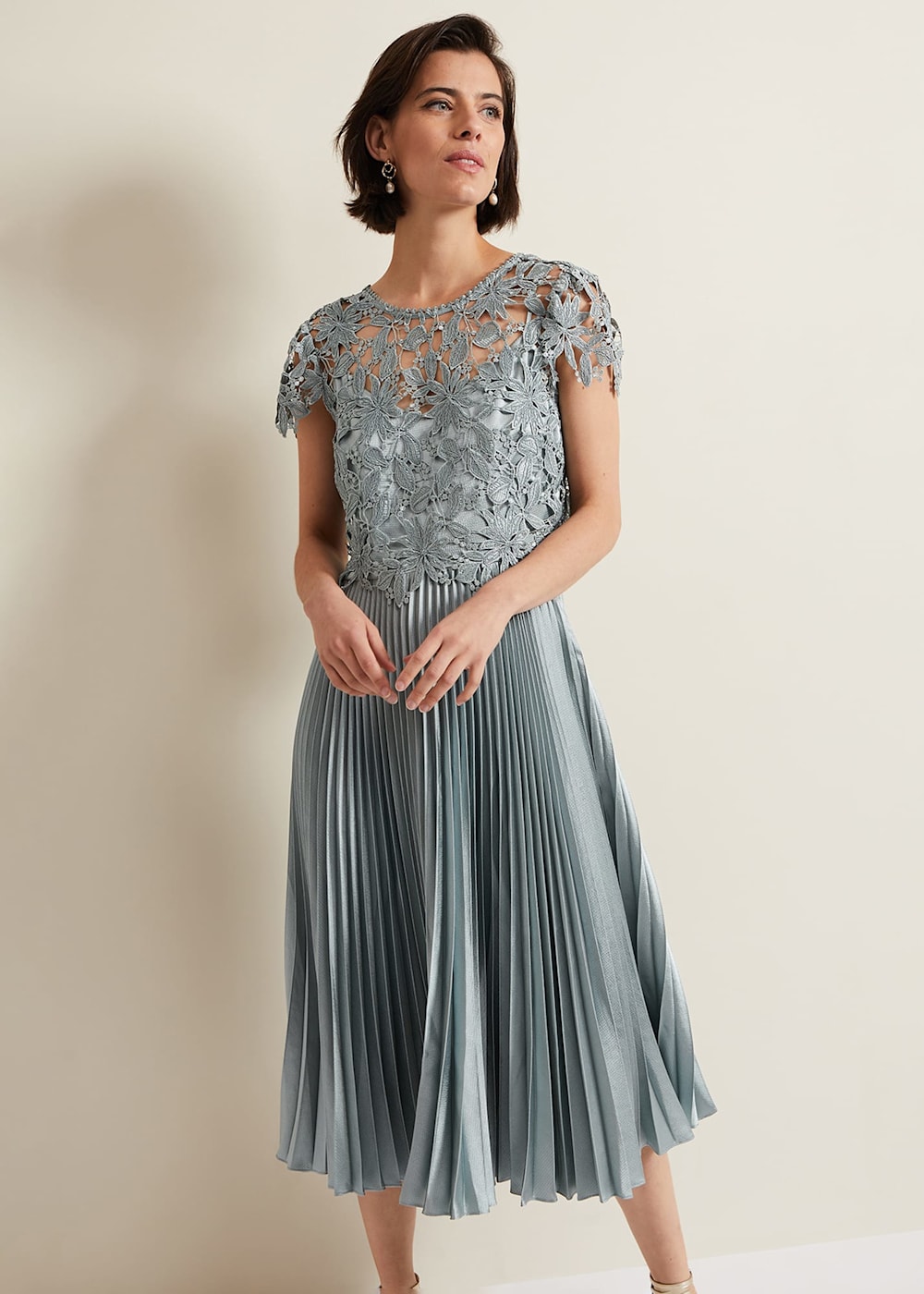 Phase Eight Dana Lace Double Layered Dress Phase Eight Dana Lace Double Layered Dress