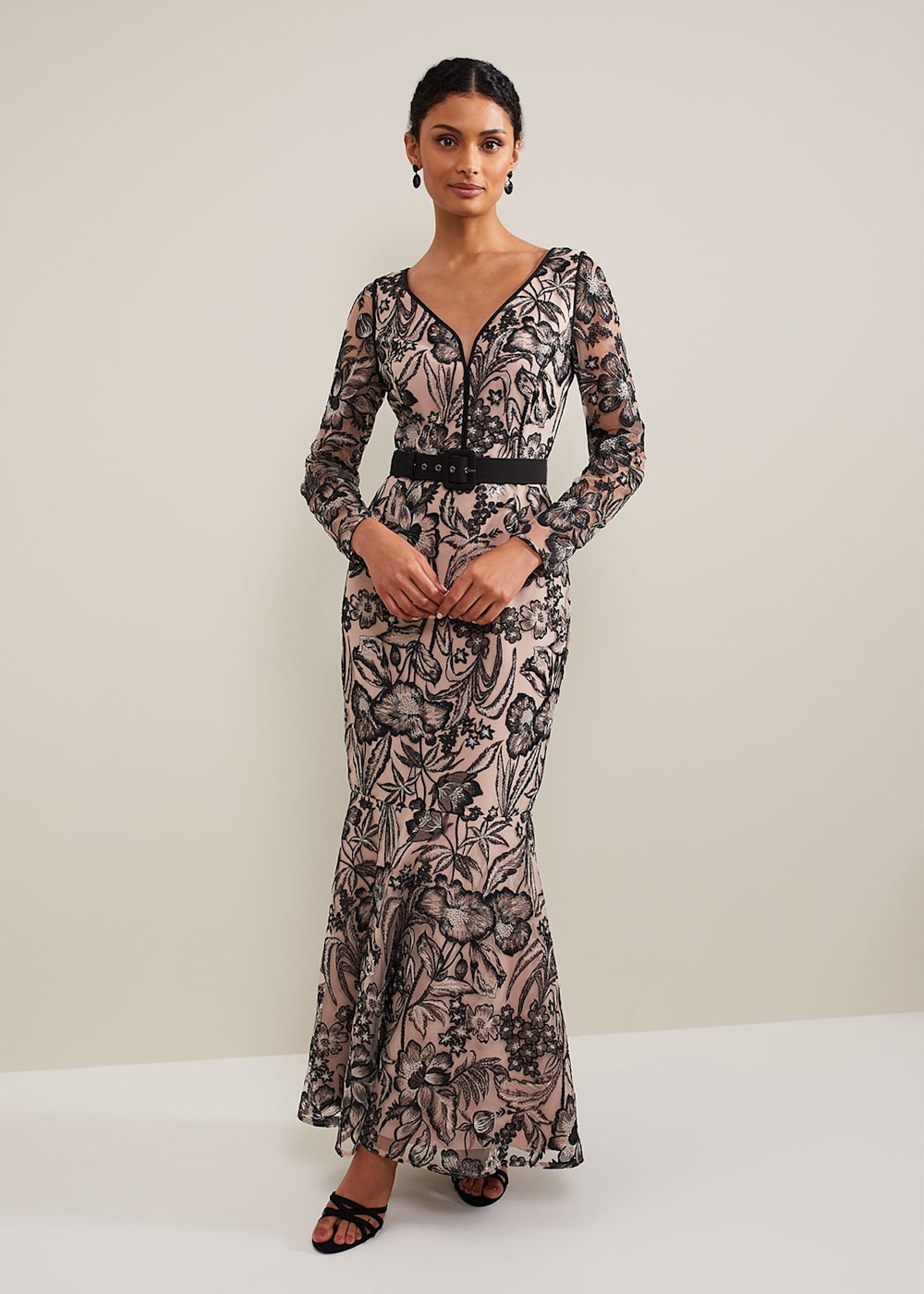 Phase Eight Nola V Neck Embroidered Maxi Phase Eight Nola V Neck Embroidered Maxi
