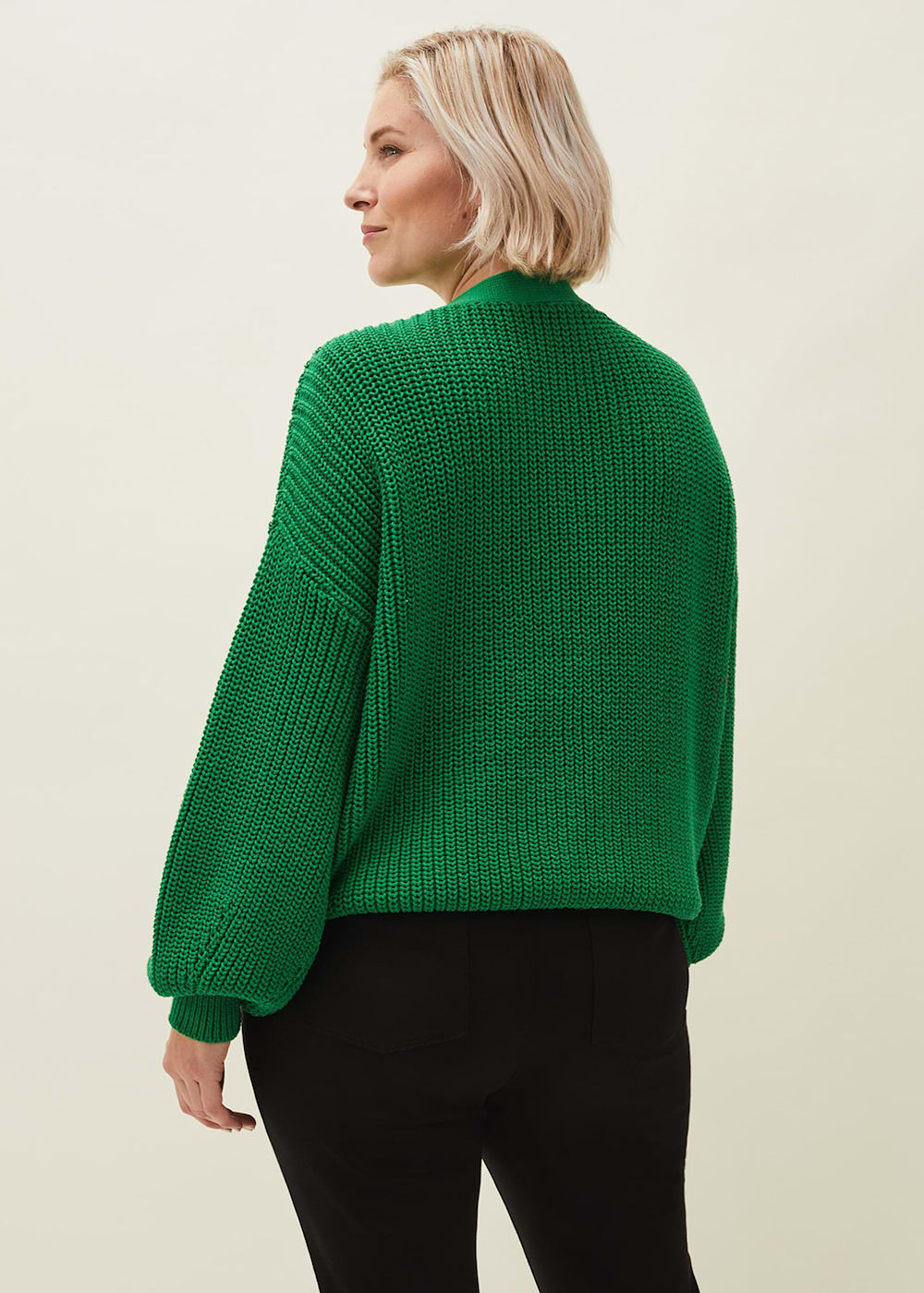Short chunky cardigan hotsell