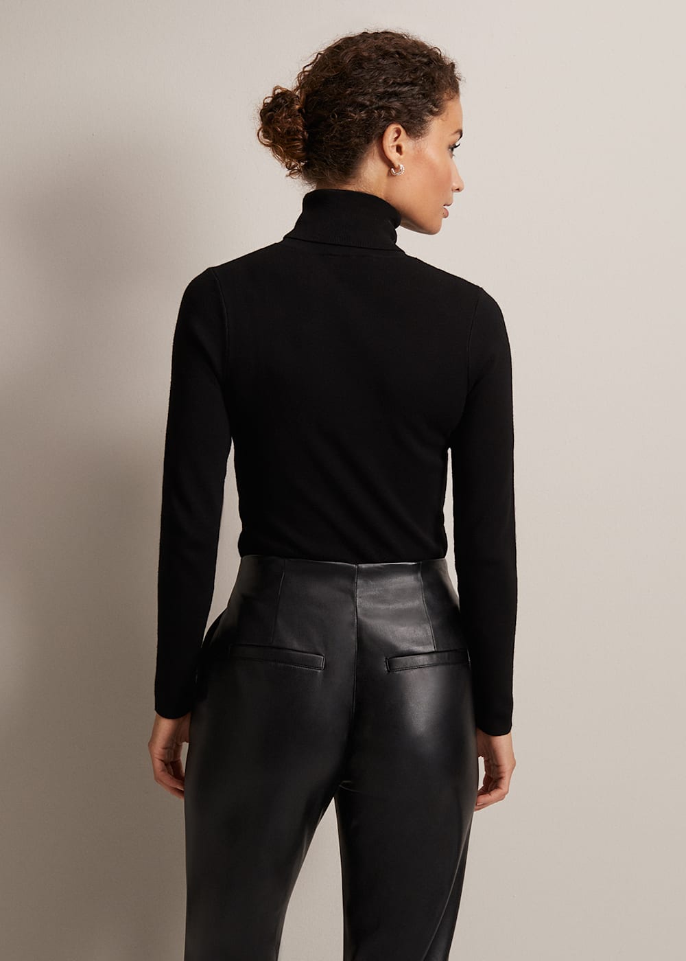 Gwyneth Black Roll Neck Jumper Gwyneth Black Roll Neck Jumper