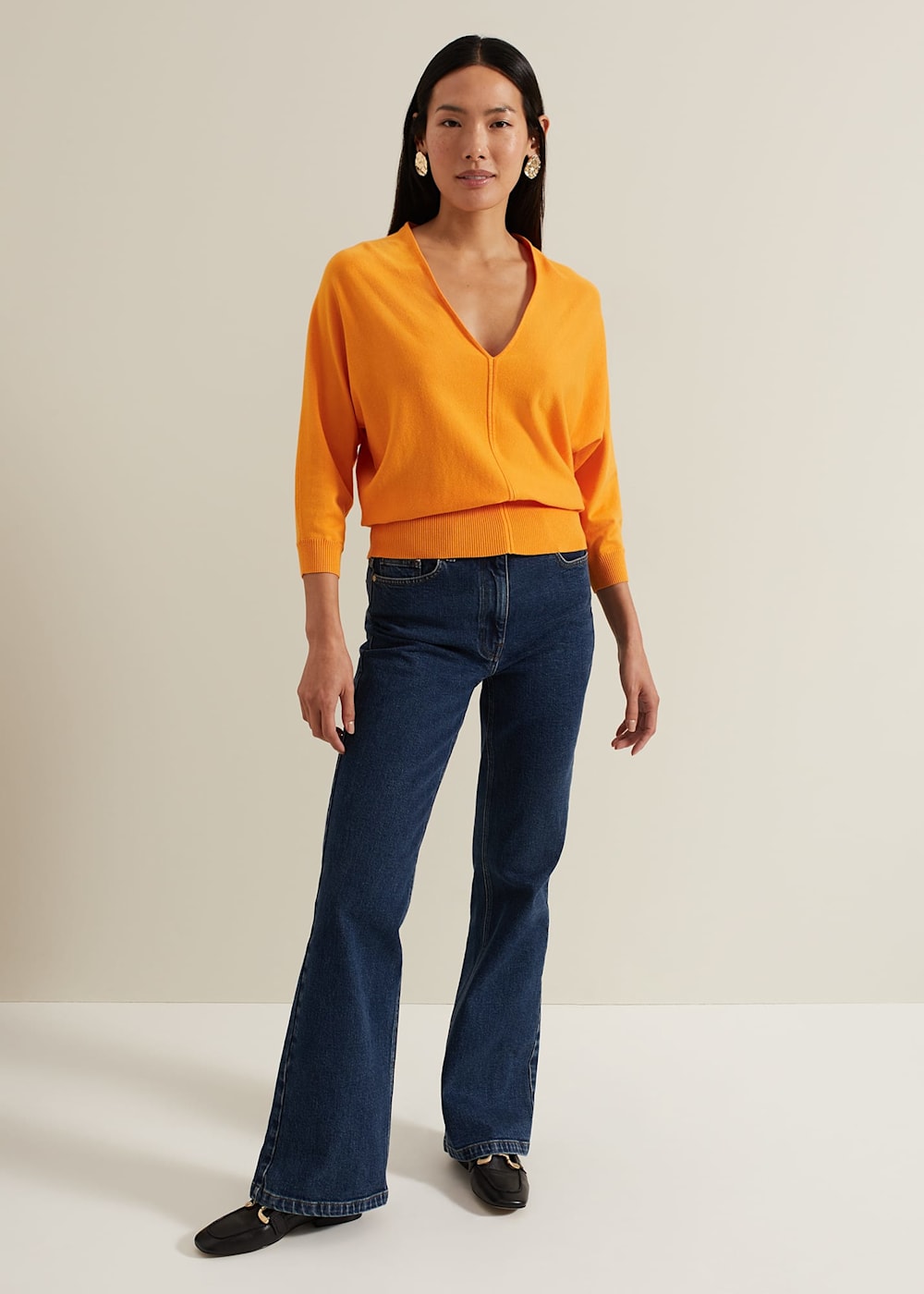 V neck batwing jumper on sale