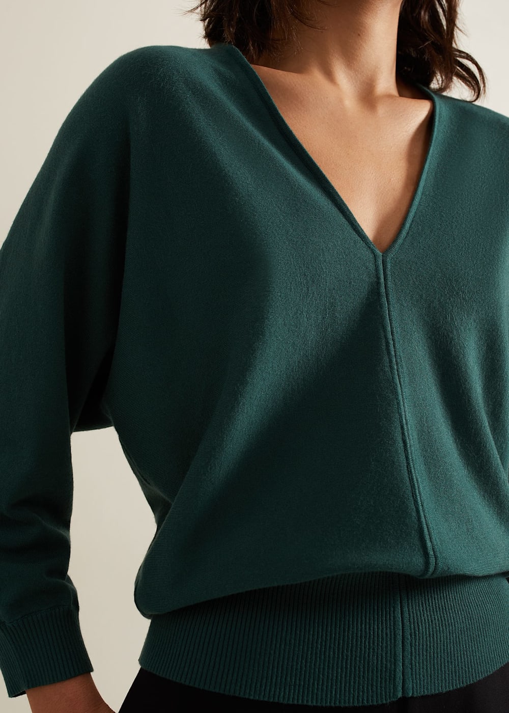 V neck batwing jumper hotsell