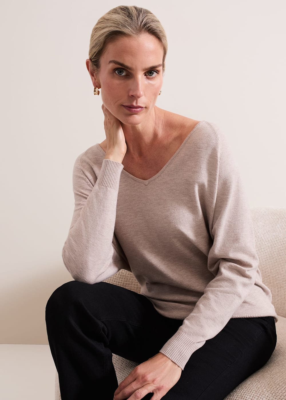 Senita Fine Knit V Neck Jumper Phase Eight UK