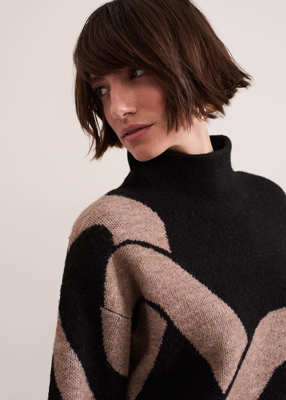 Eight eight eight sweater 2025