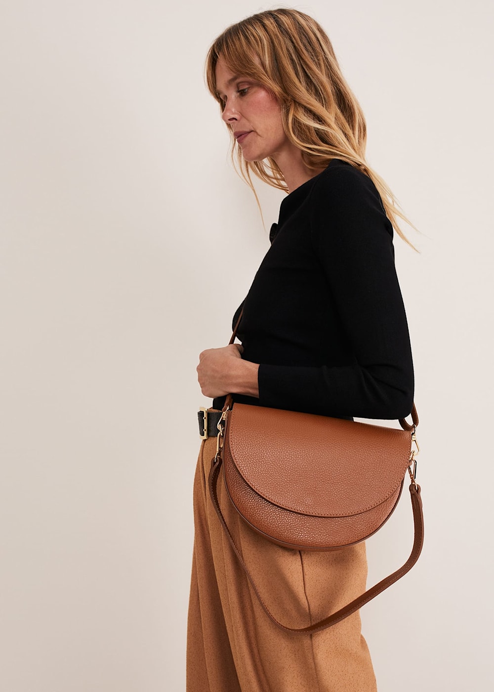Leather cross bag shop