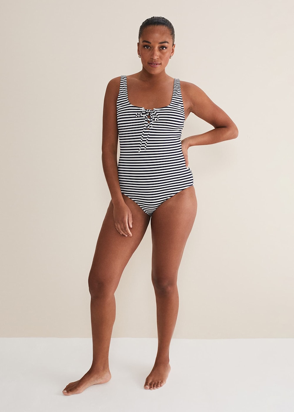 Ribbed black swimsuit shop