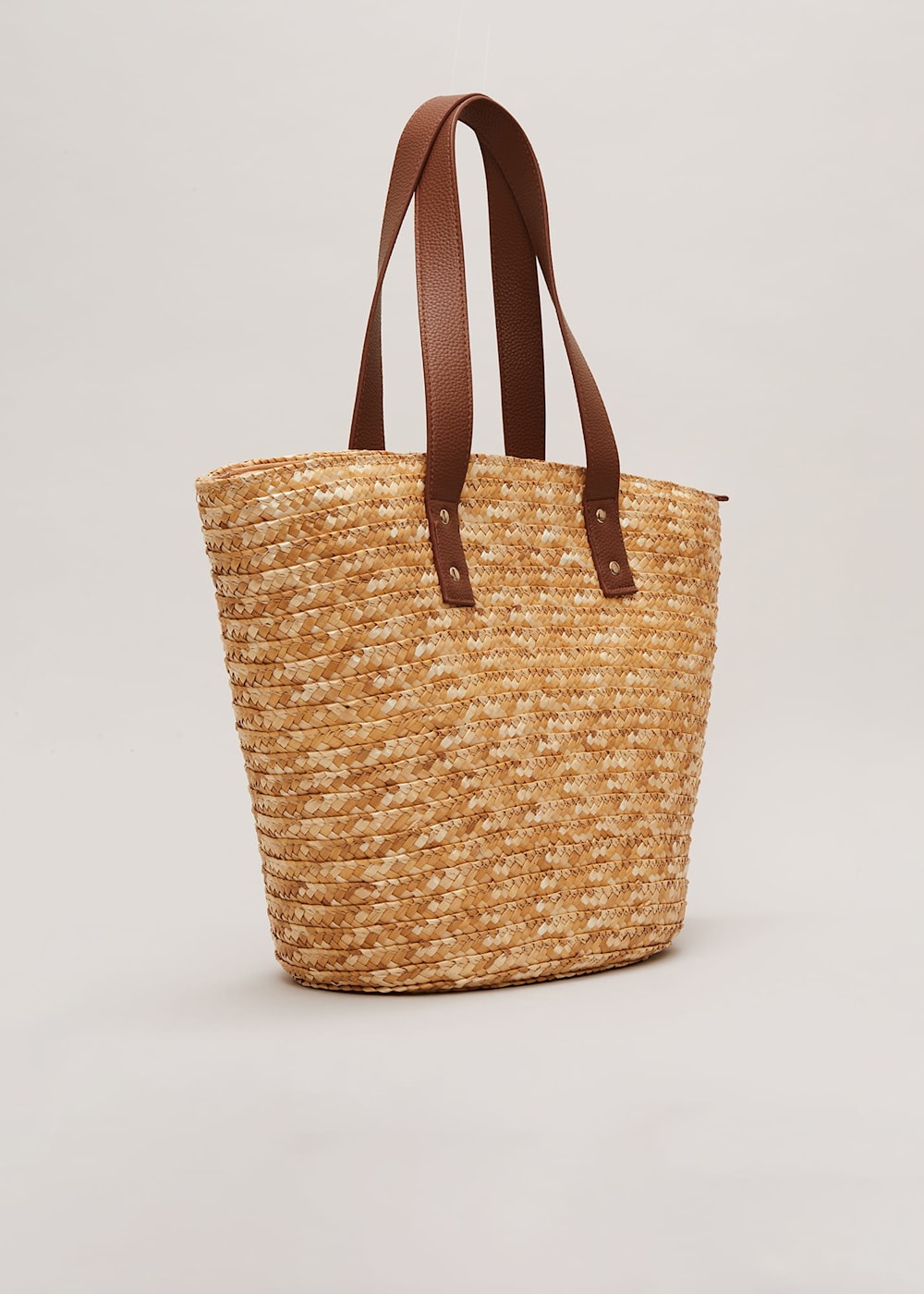 Straw bag store