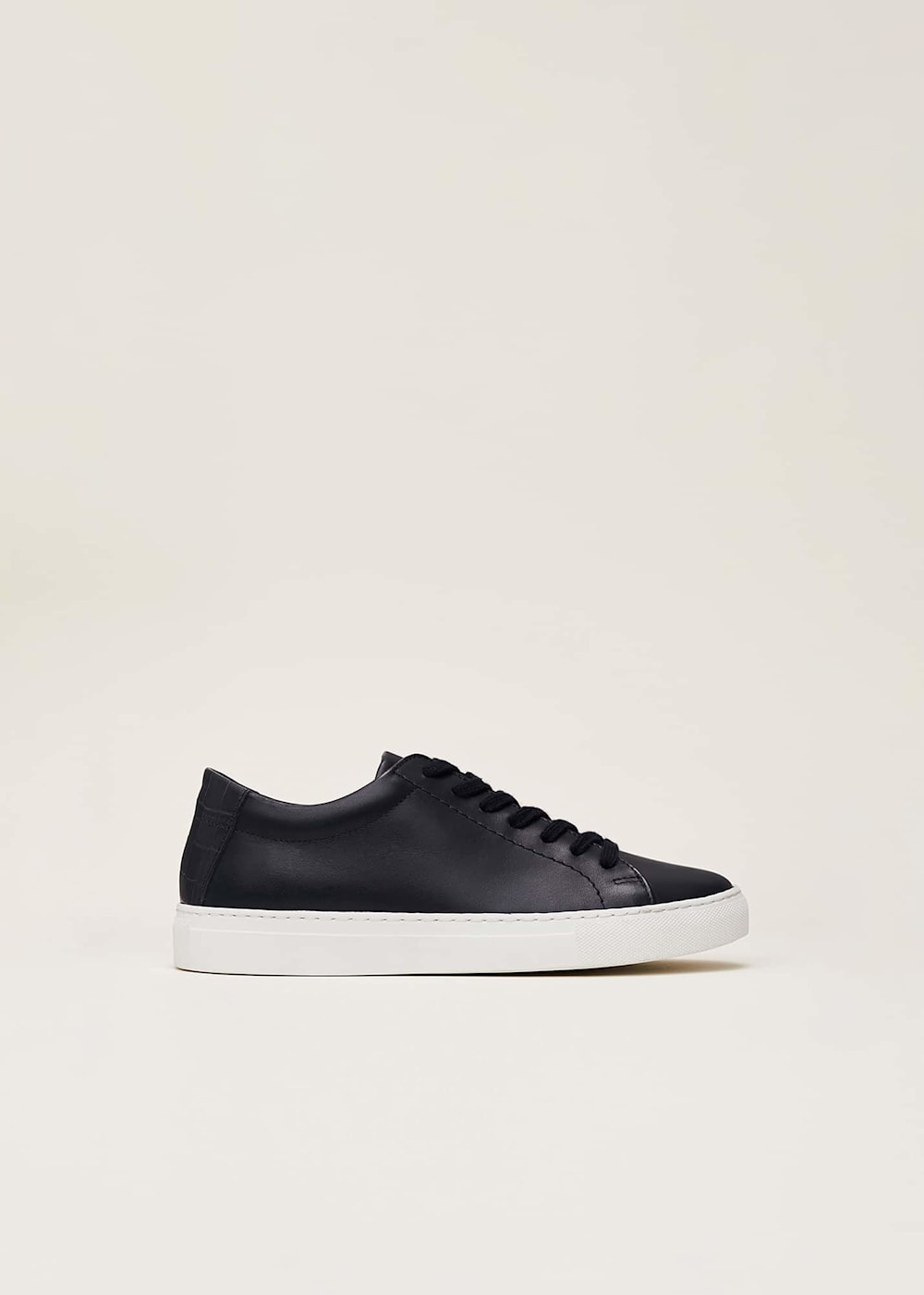 Navy leather trainers deals