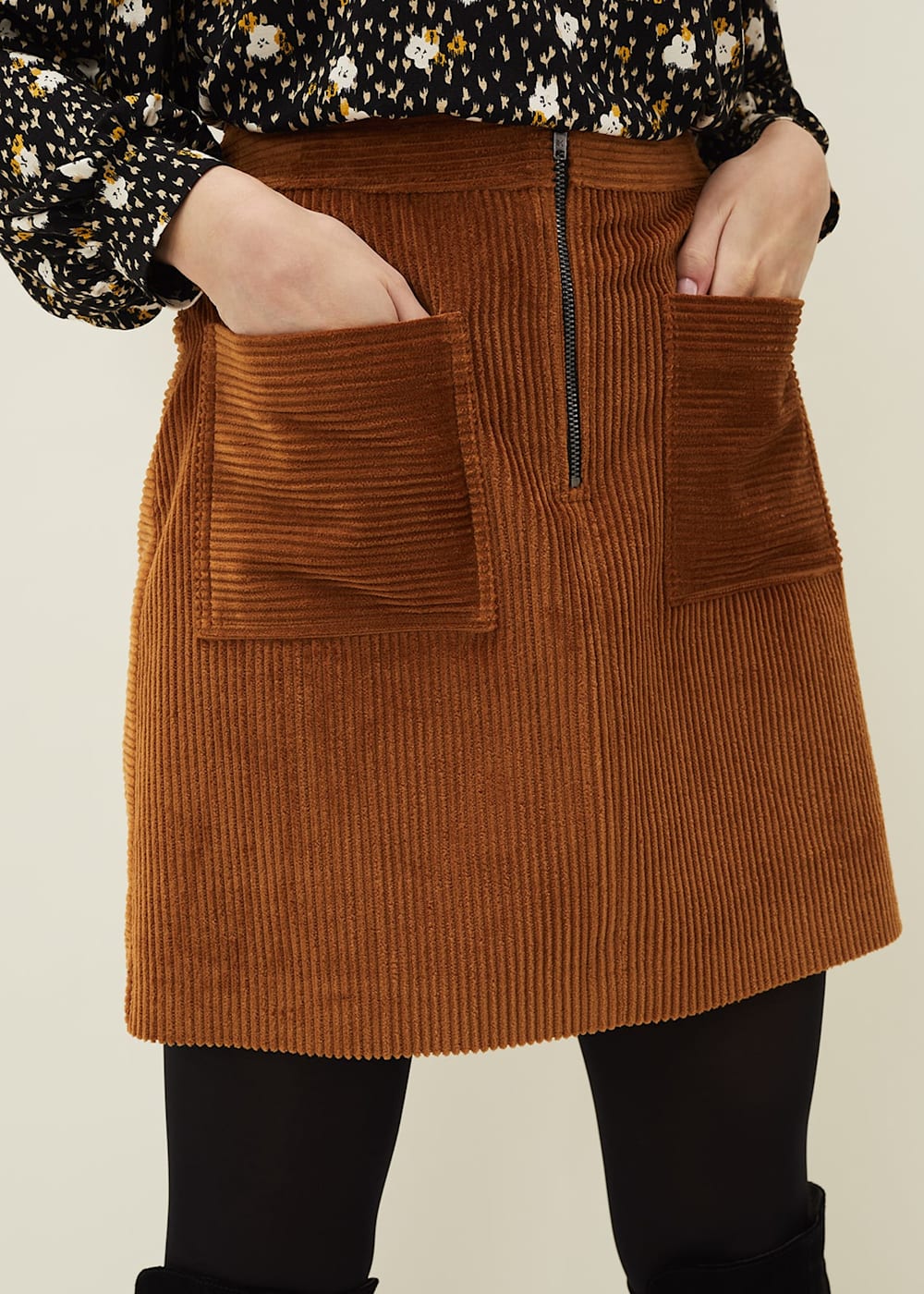 送料無料 日本 Kennedy Corduroy Mini Skirt | Phase Eight UK | スカート