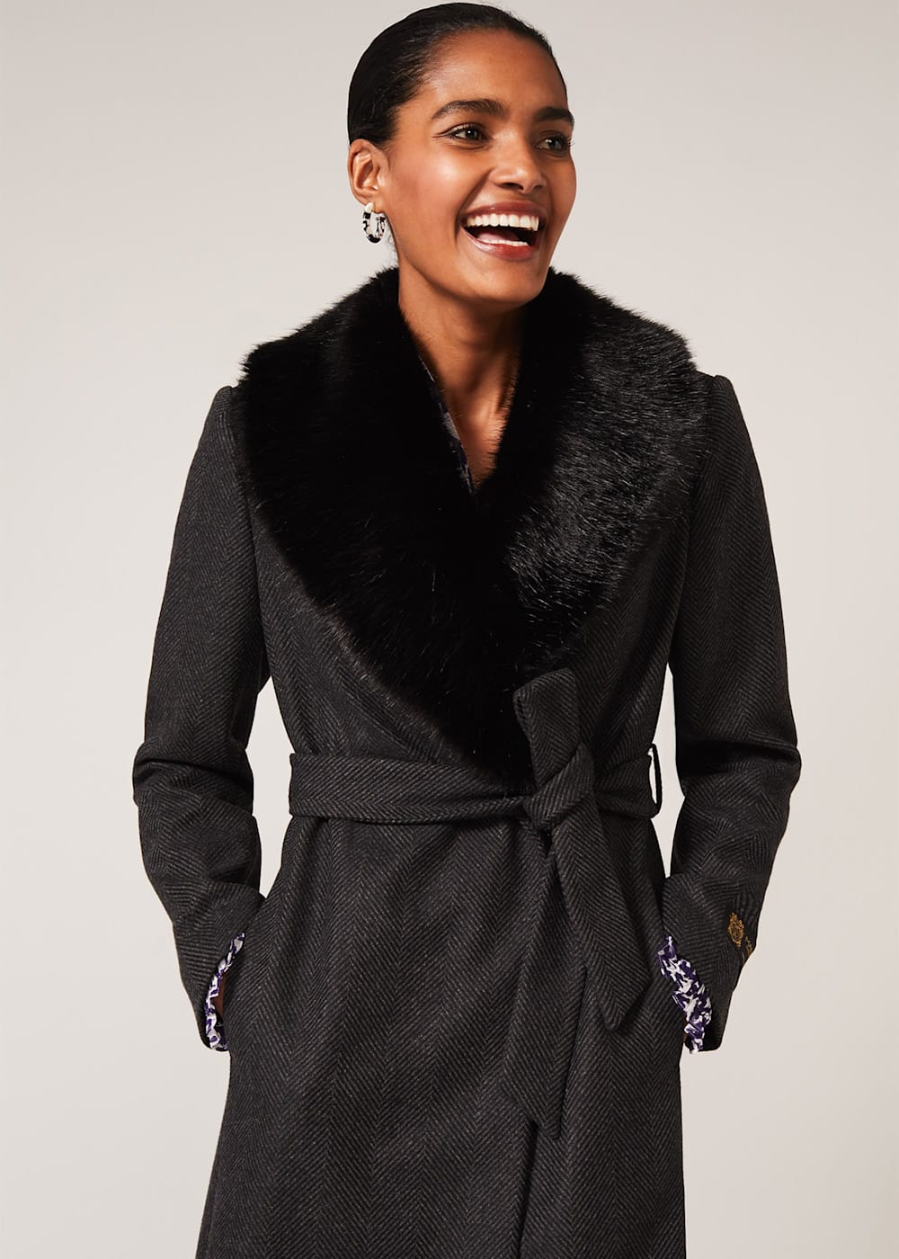 Fur collar overcoat best sale