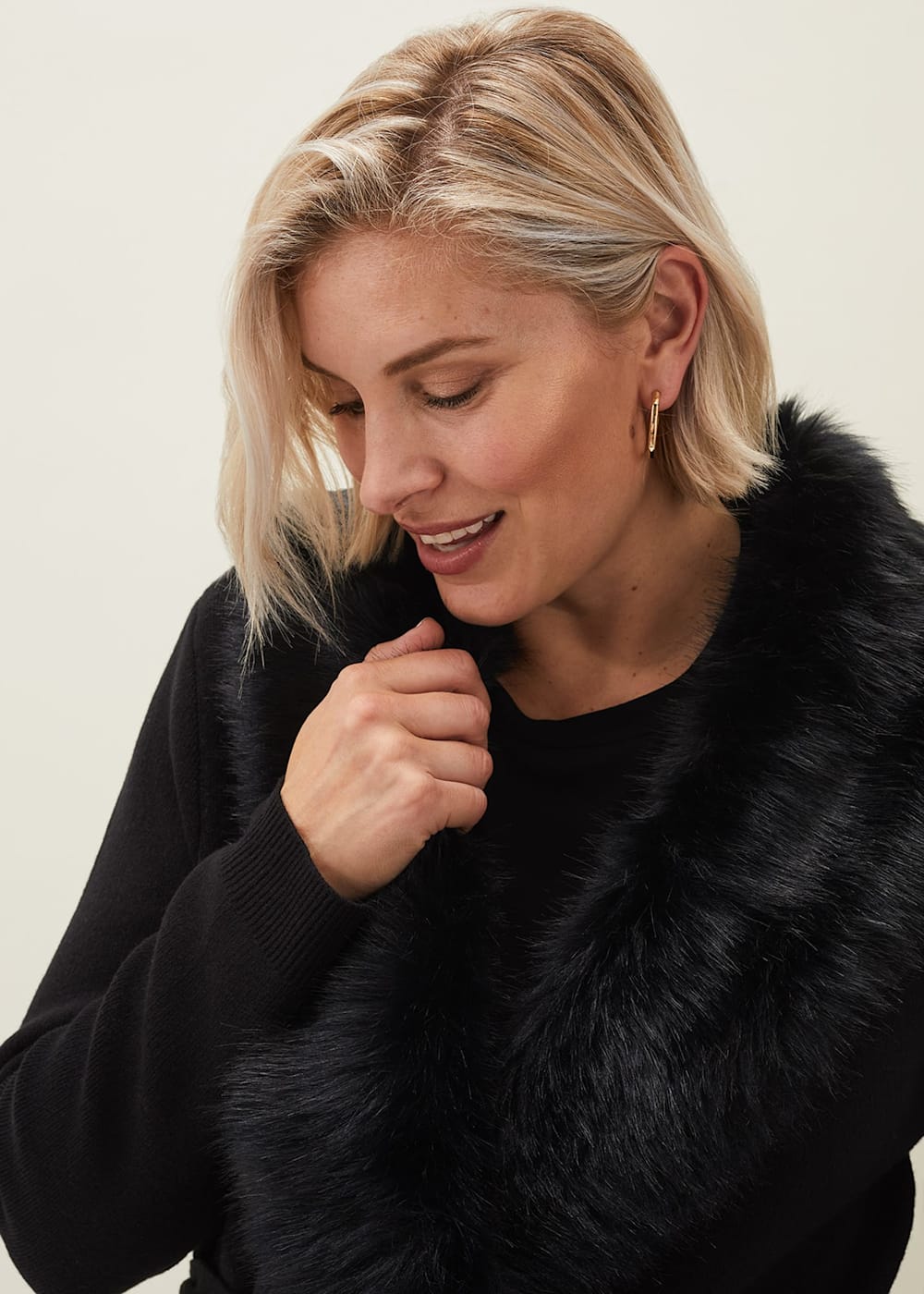 Fur choker outlet