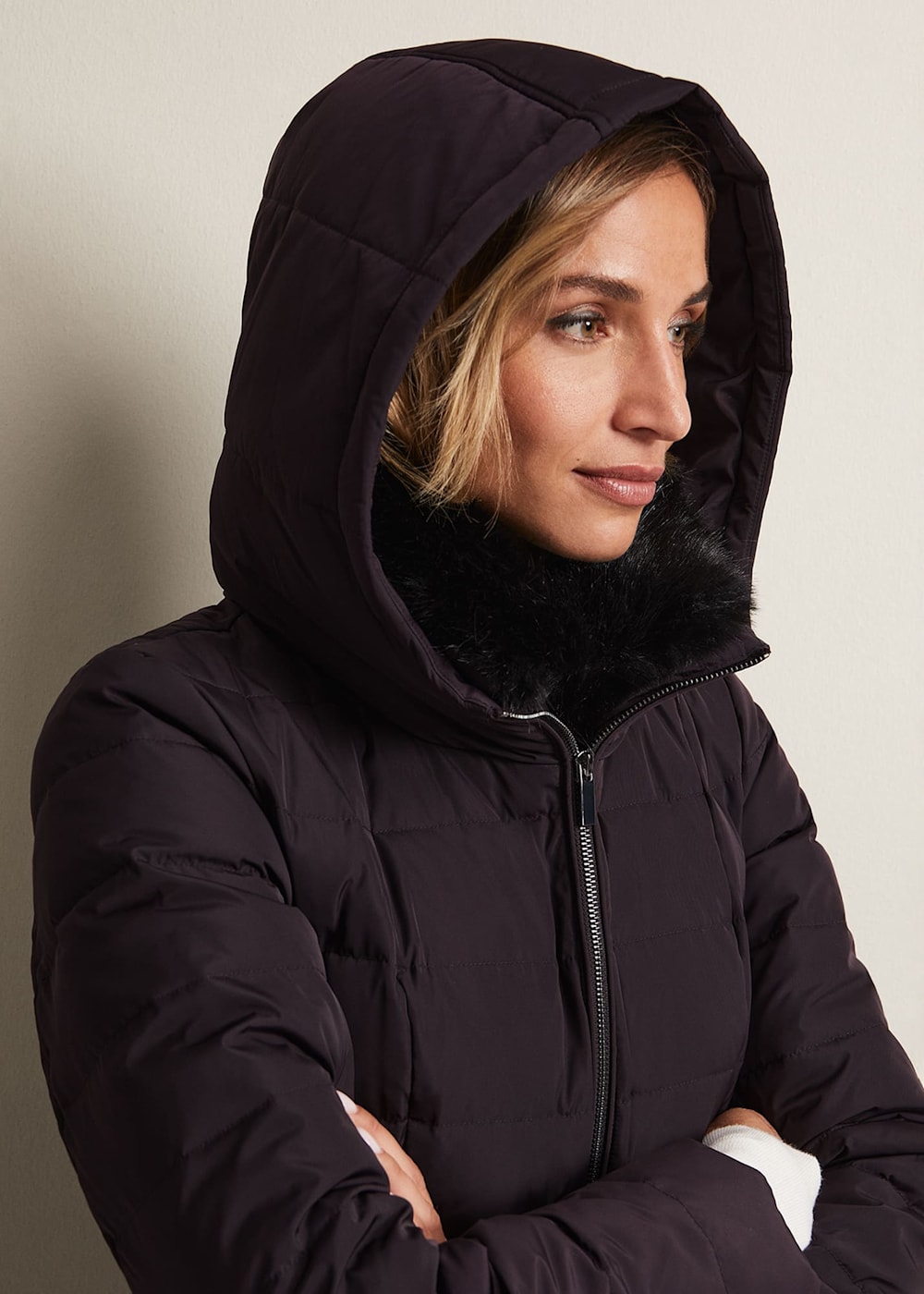Burgundy puffer coat women's deals