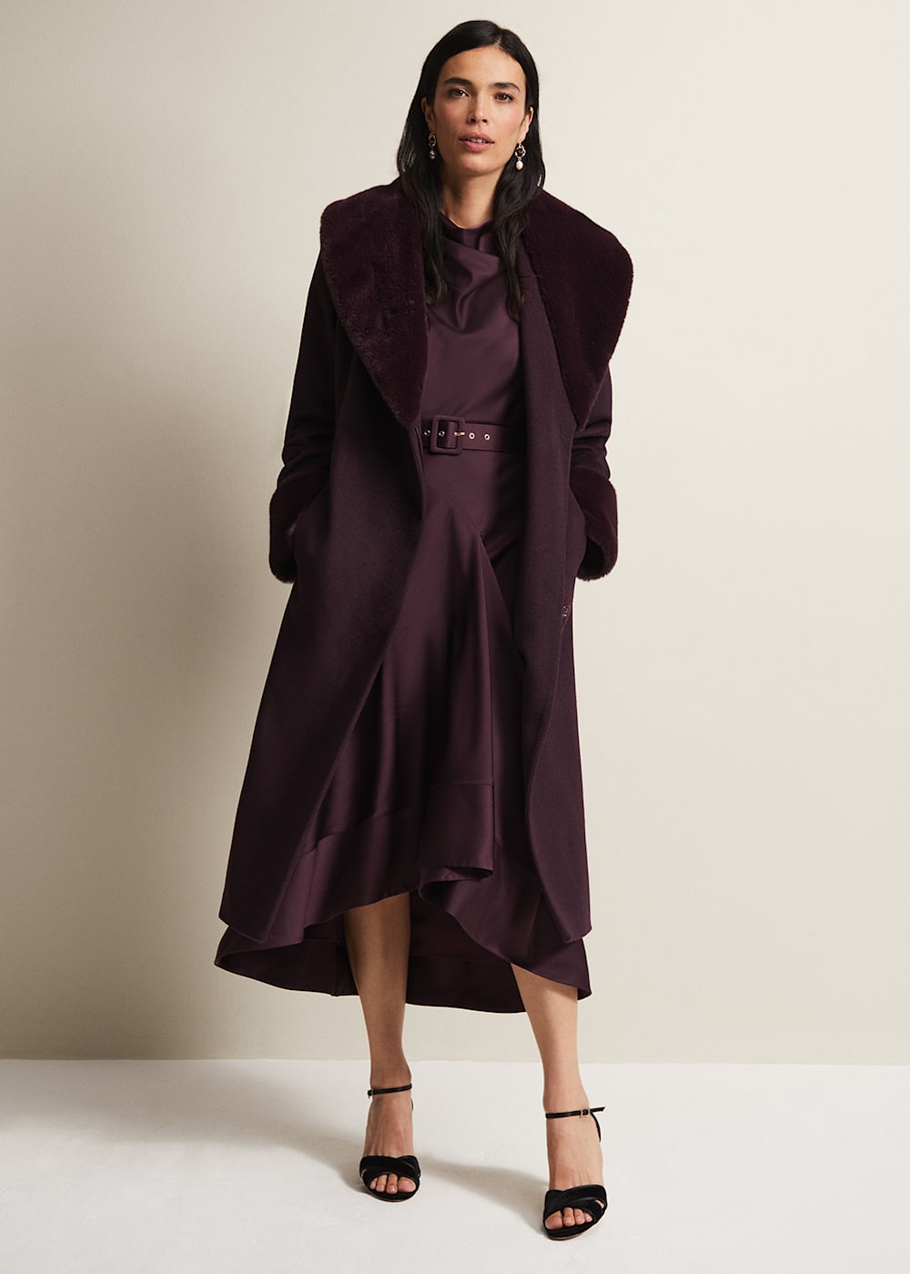 Plum fur coat shop