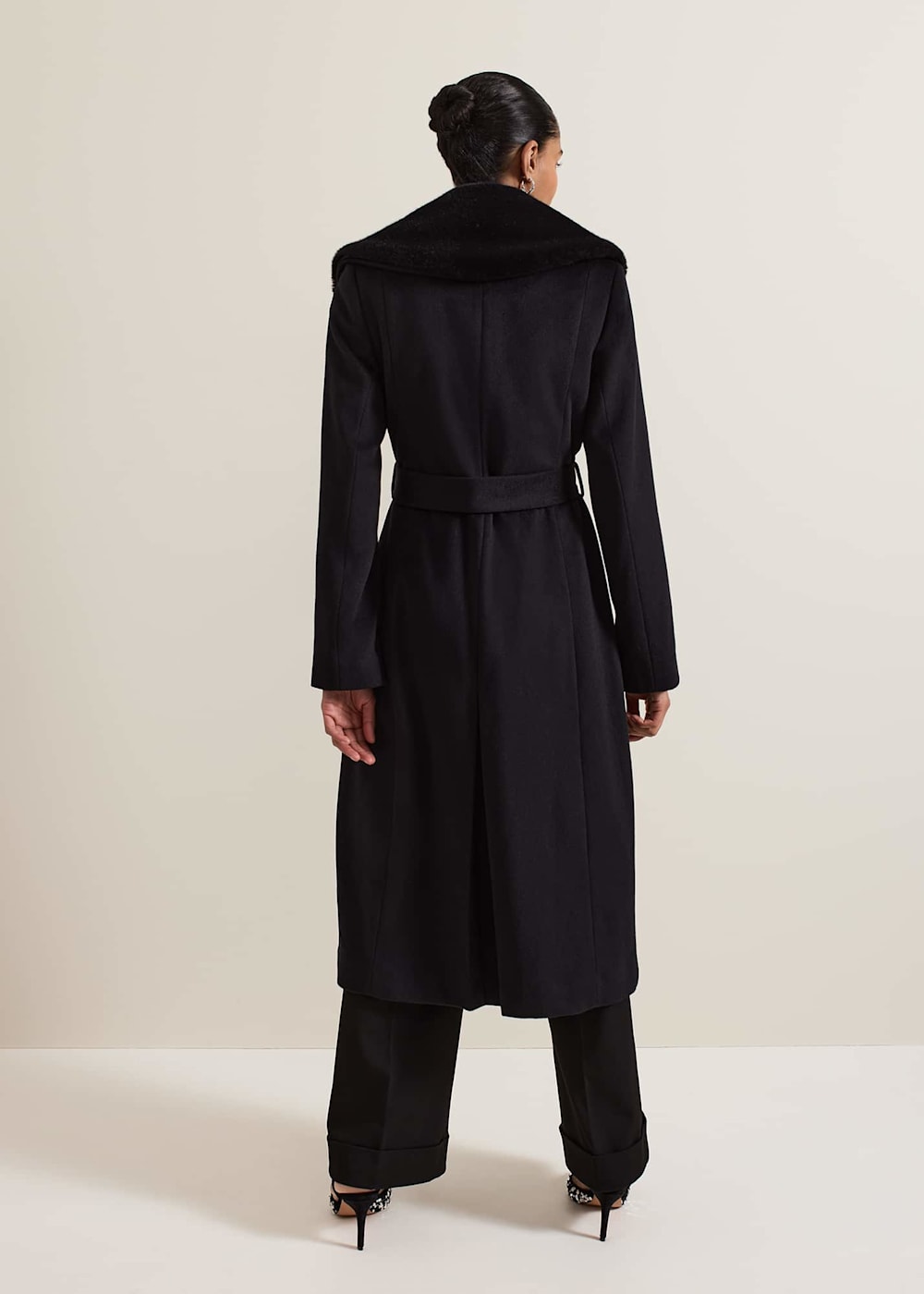 Zylah Faux Fur Collar Wool Smart Coat | Phase Eight UK | Zylah Faux Fur Collar Wool Smart Coat | Phase Eight UK |