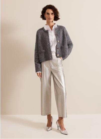  Woman wearing Phase Eight outfit