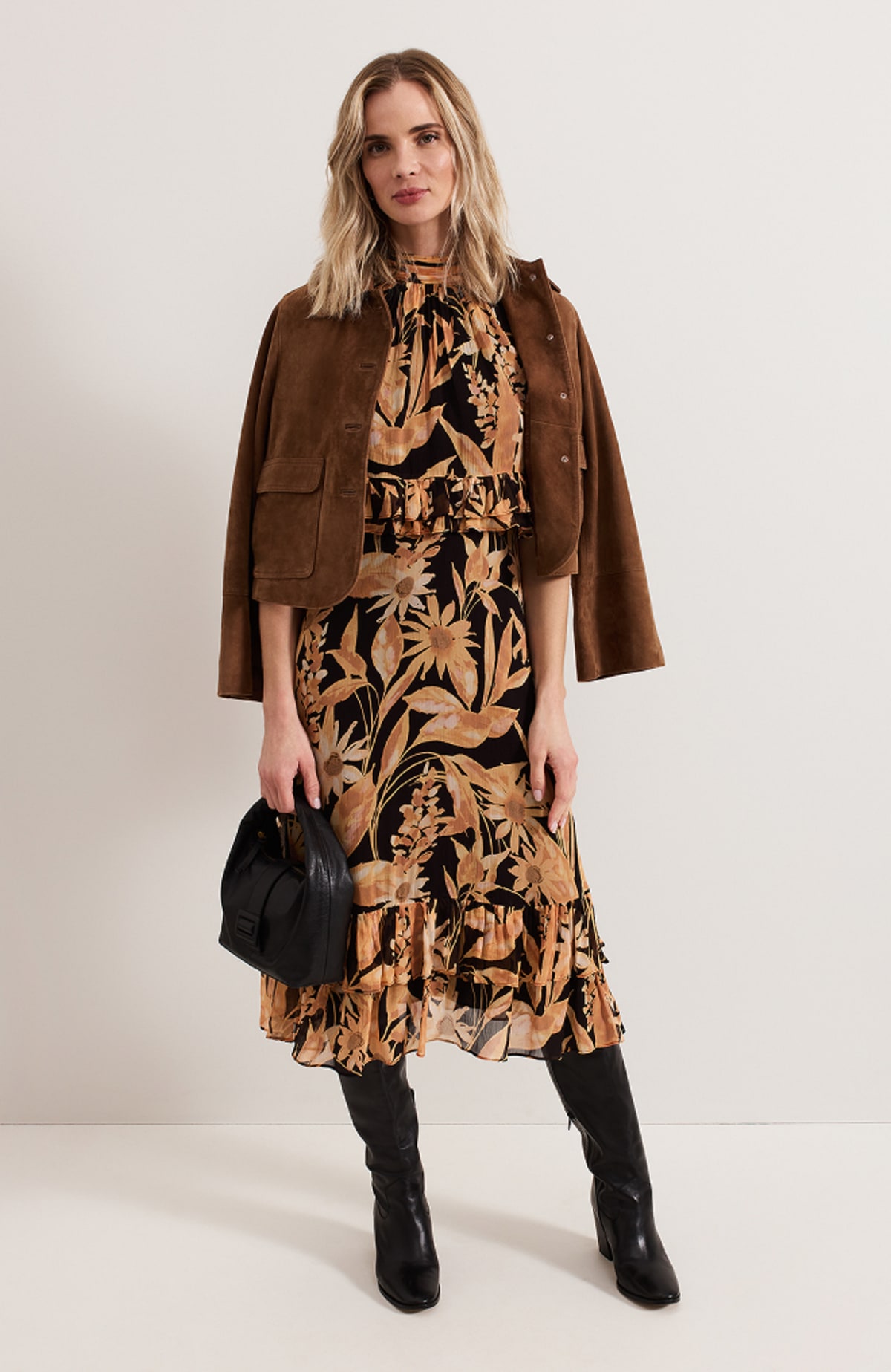 Woman wearing Phase Eight outfit
