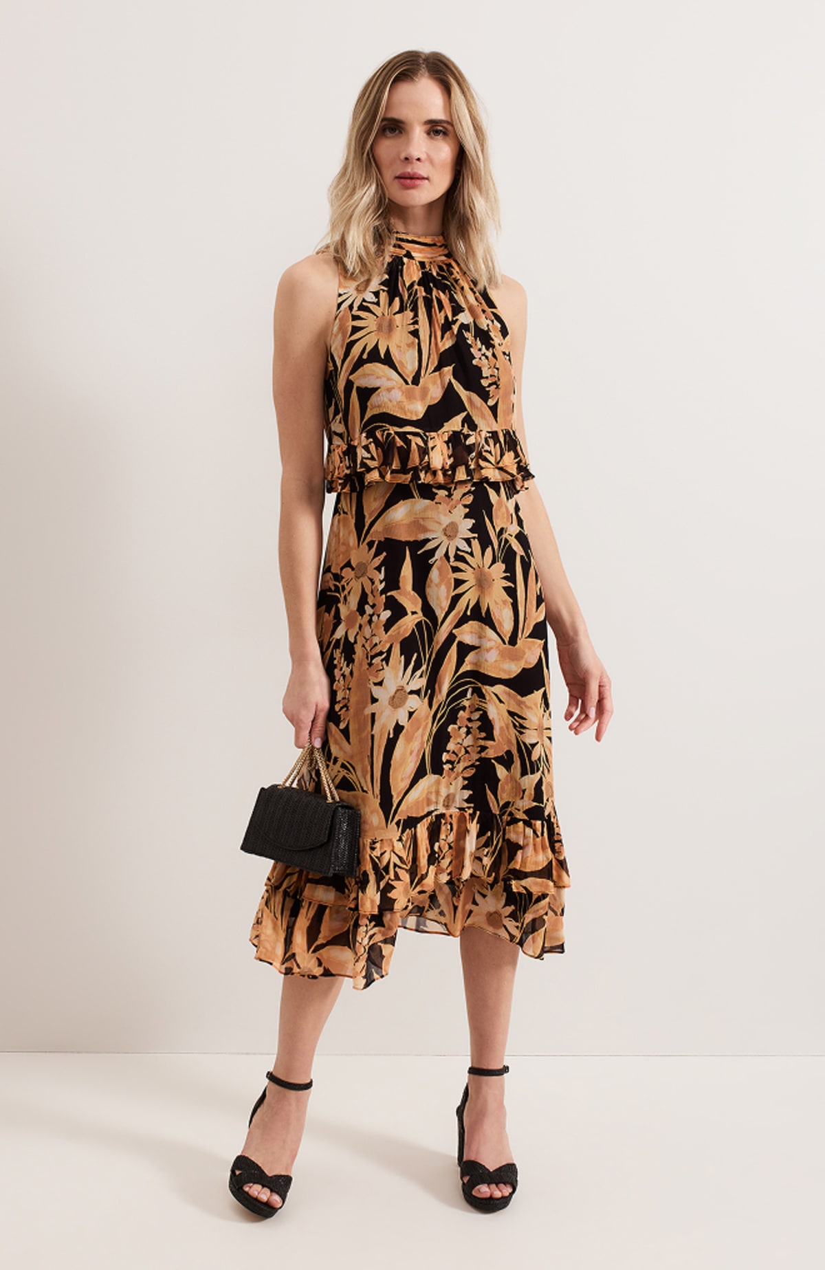 Woman wearing Phase Eight outfit