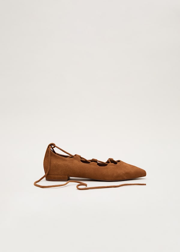 Tan Tie Flat Shoes