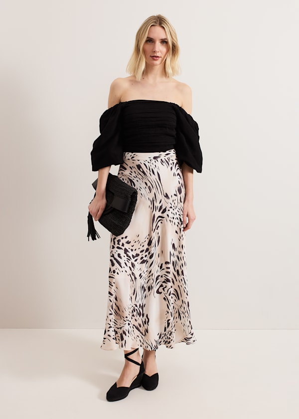 Orla Animal Skirt Outfit