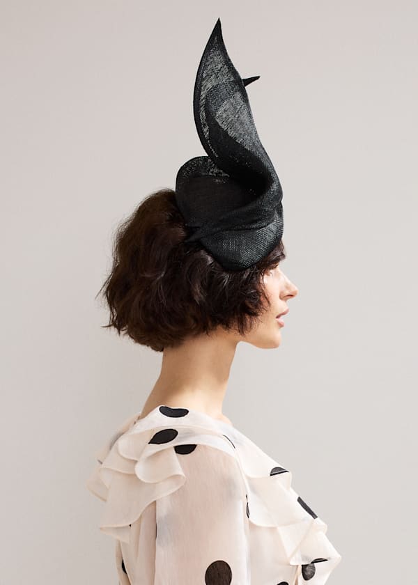 Twist Fascinator