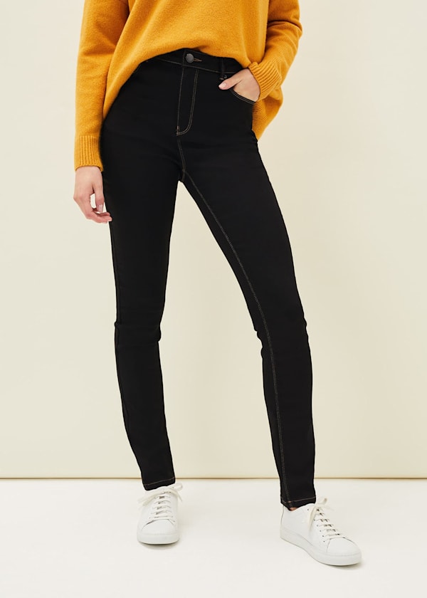 Abigial Sculpting Skinny Short Jean