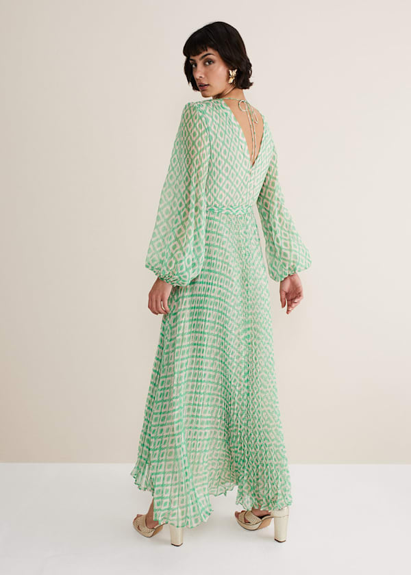 Roxanna Pleated Diamond Maxi Dress