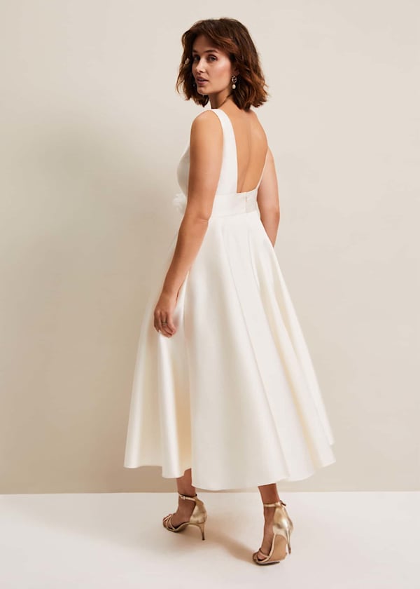 Ariel Fit And Flare Wedding Dress