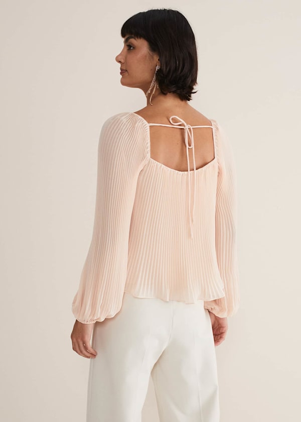 Nysa Pleated Top