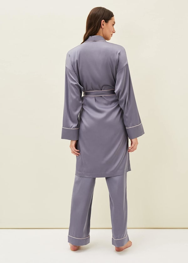 Shae Plain Robe