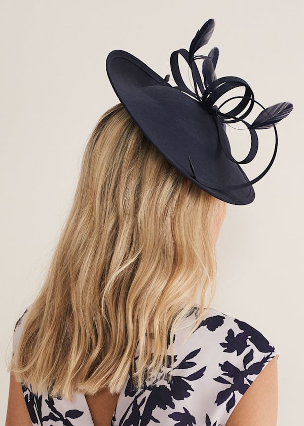 Shantung Oval Disc Fascinator