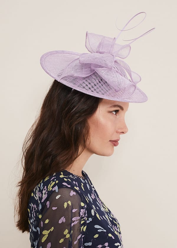 Quill And Bow Disc Fascinator