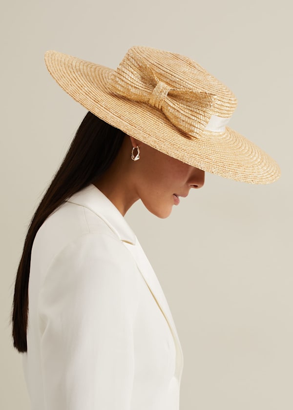 Straw Bow Boater