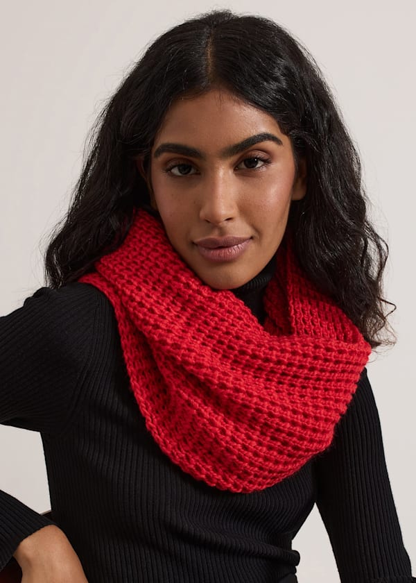 Red Knitted Snood