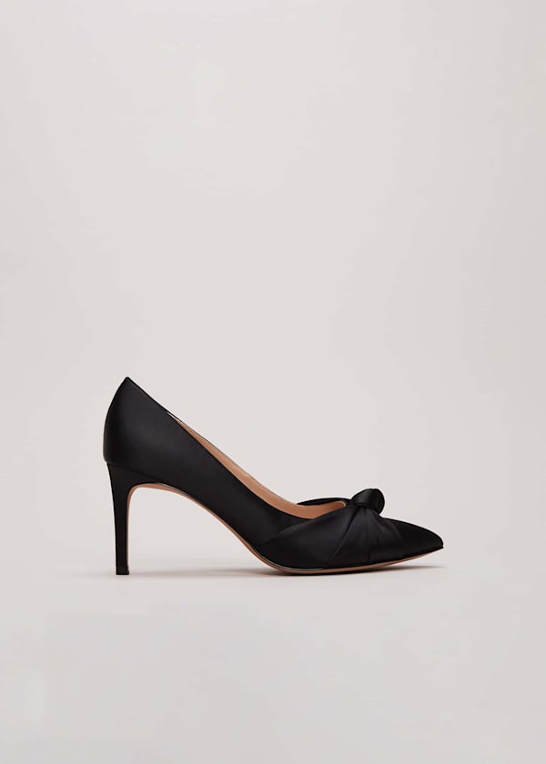 Schwarze Pumps aus Satin mit Schuhe mit Absatz