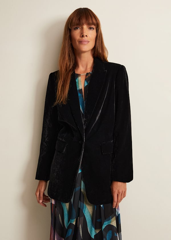 Avani Black Velvet Blazer