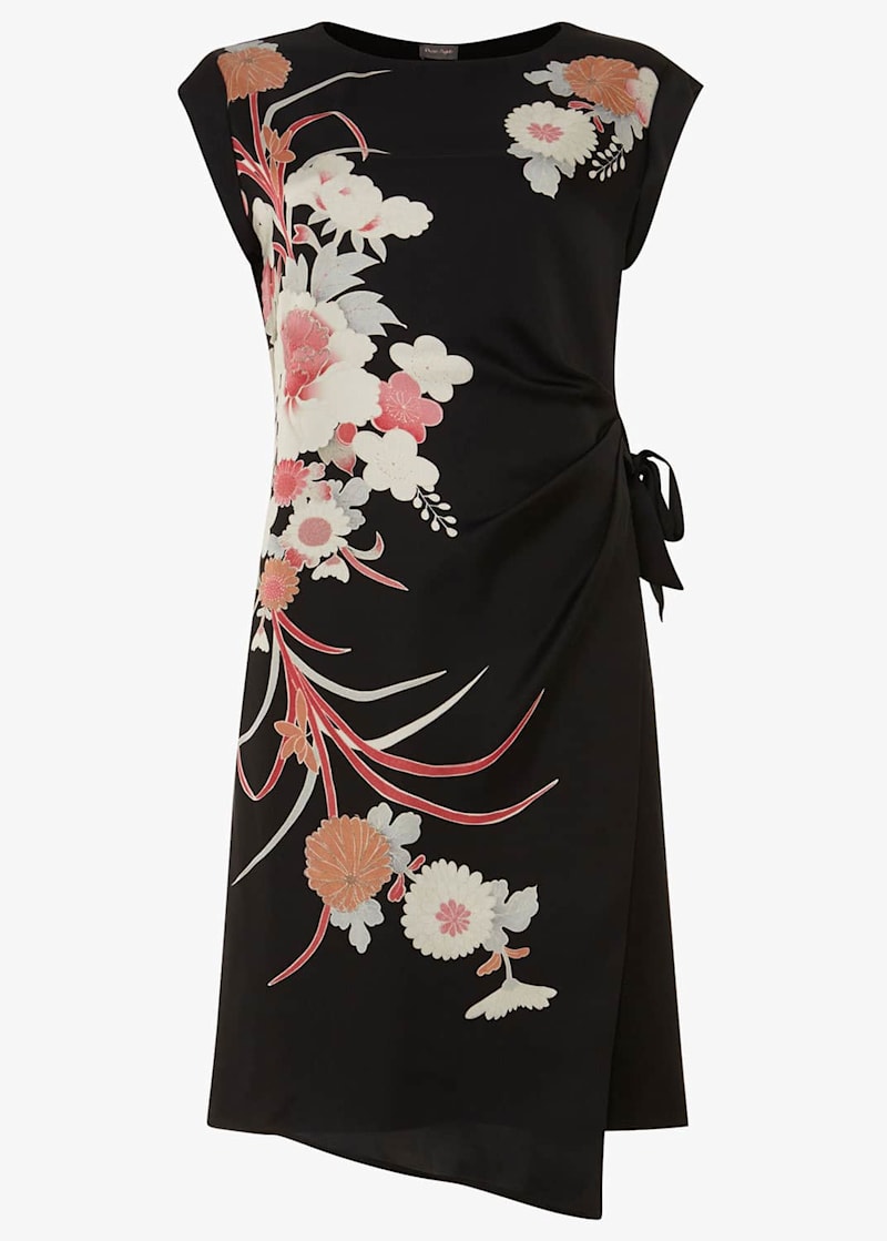Wallis oriental dress shop