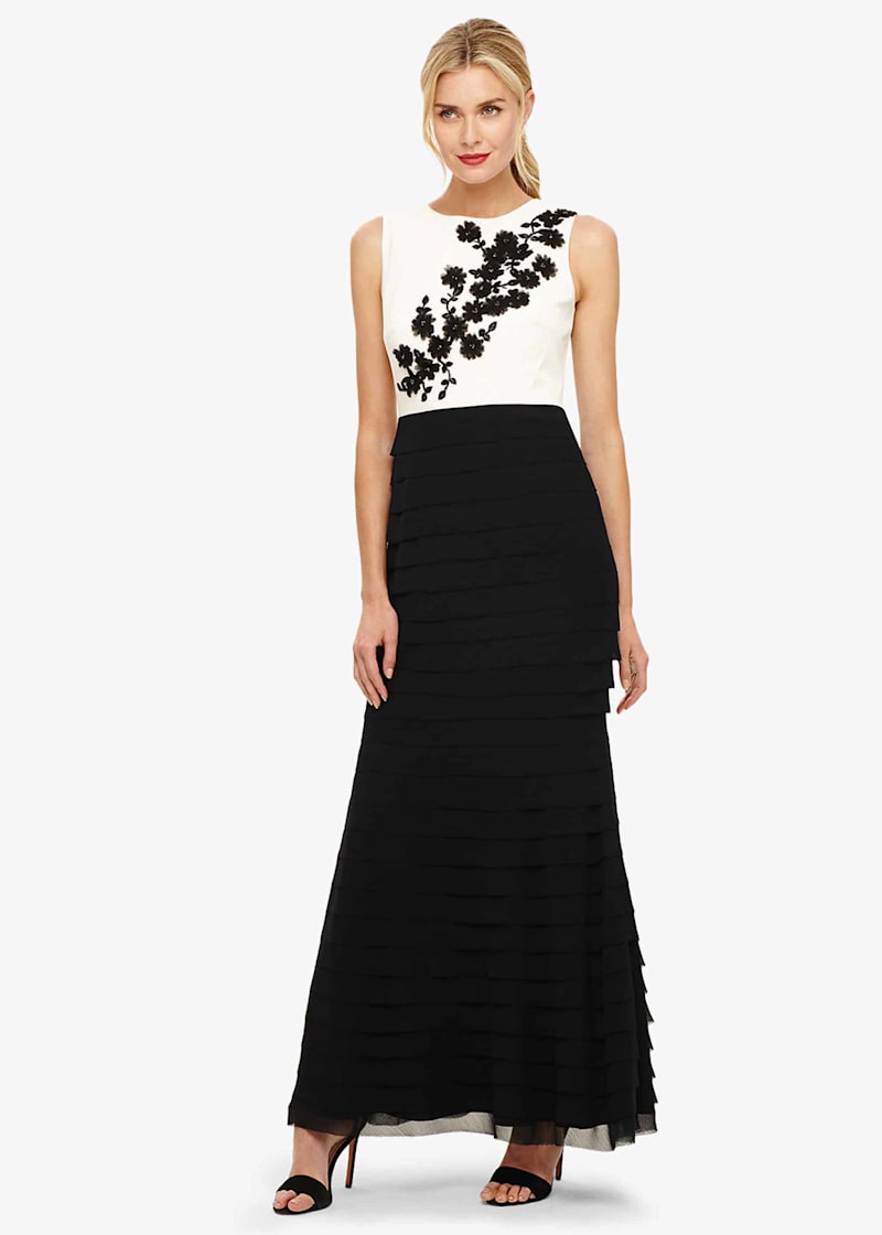Long black evening skirt uk top
