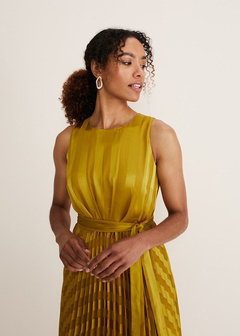H&m yellow pleated dress discount