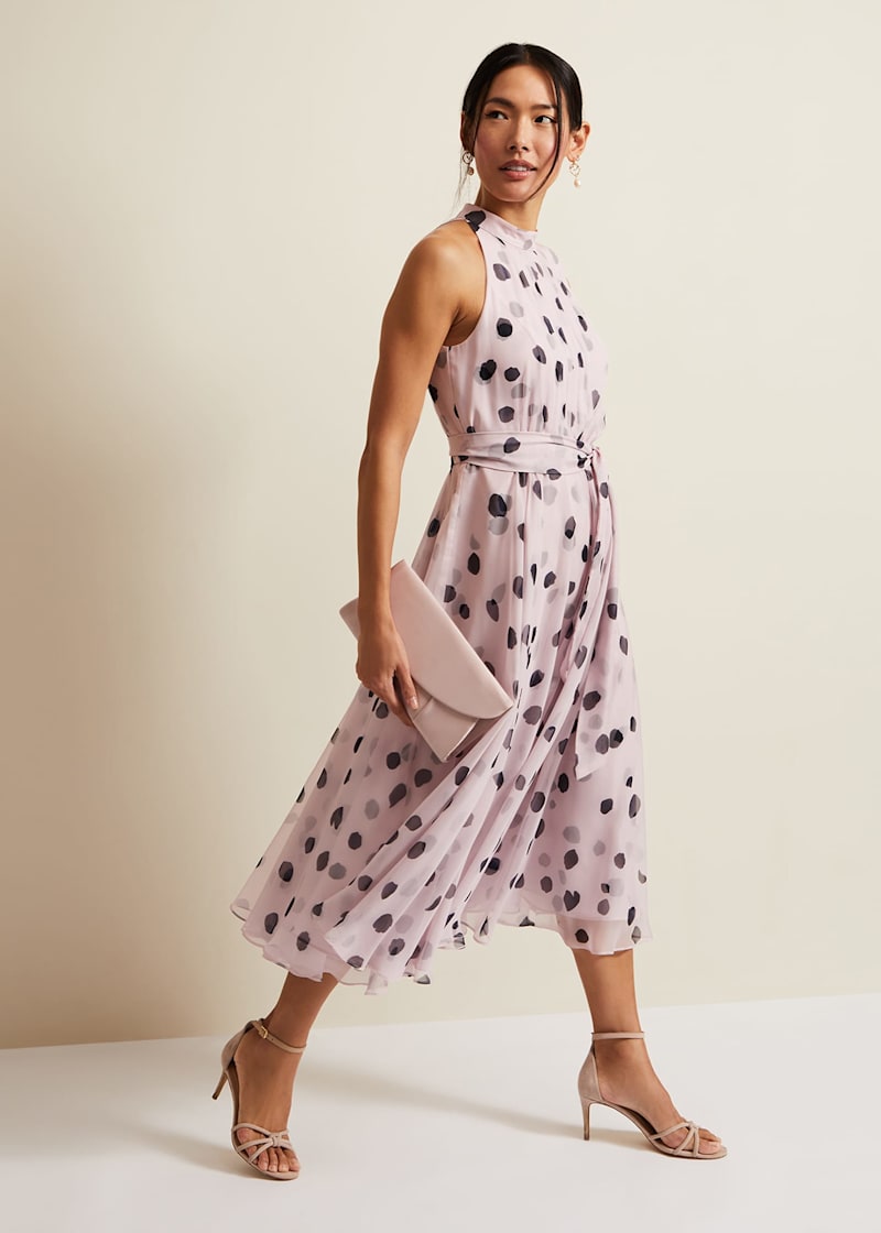 Chiffon outfits online