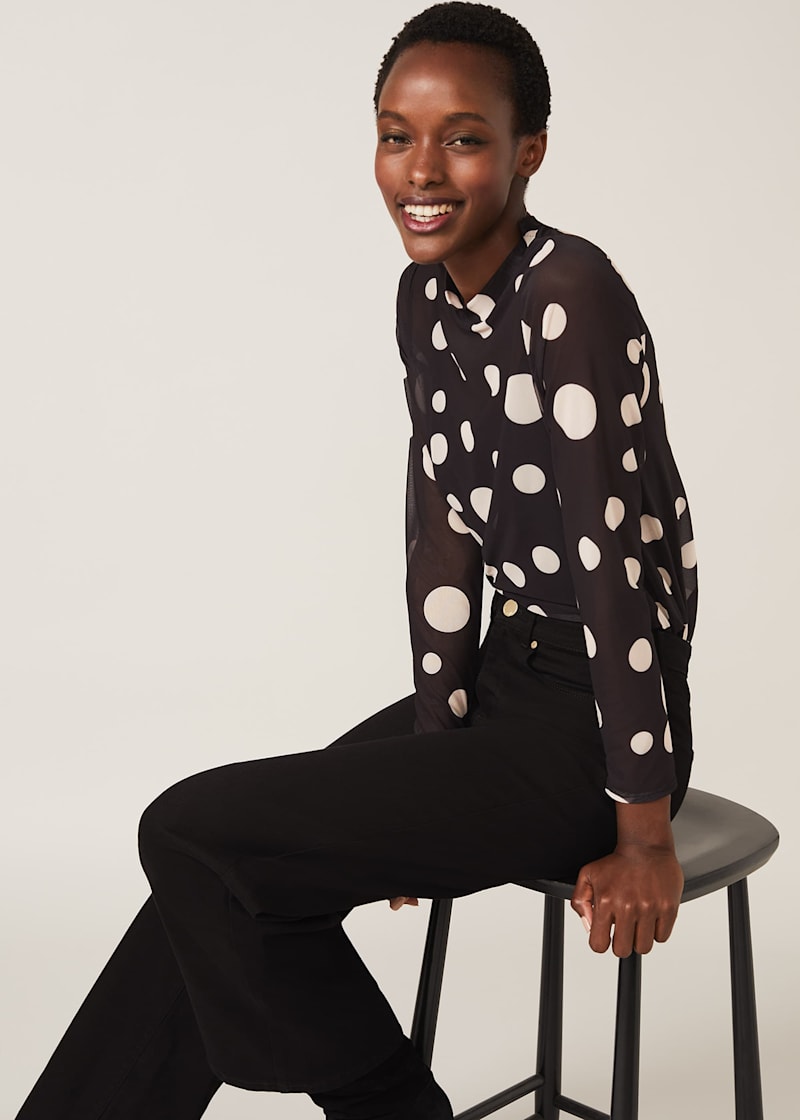 Zara spot top online