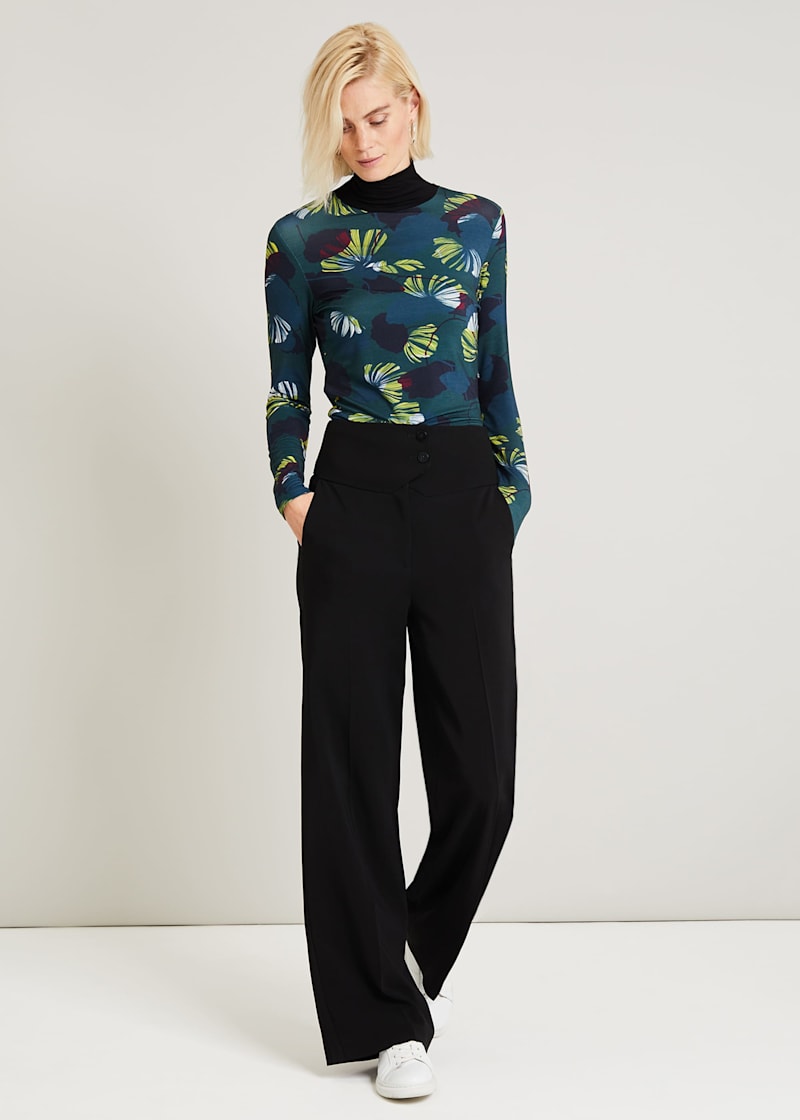 Patterned turtleneck top deals