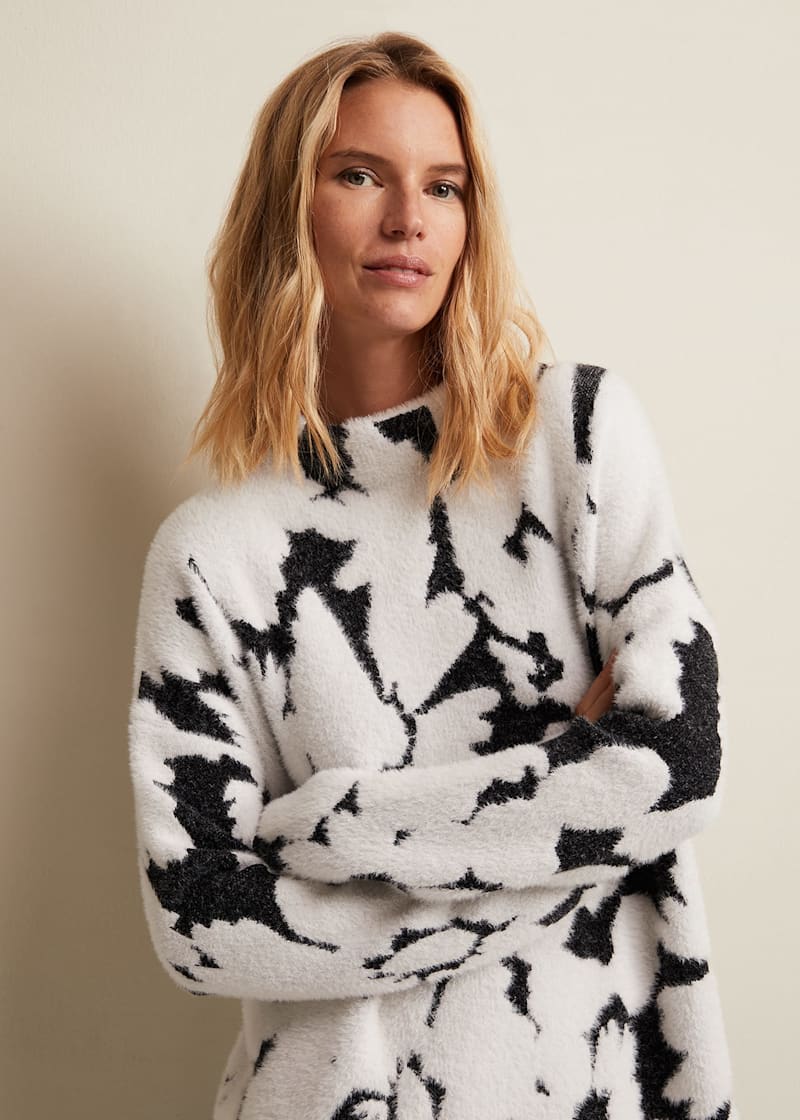 Paigey Floral Jacquard Fluffy Jumper