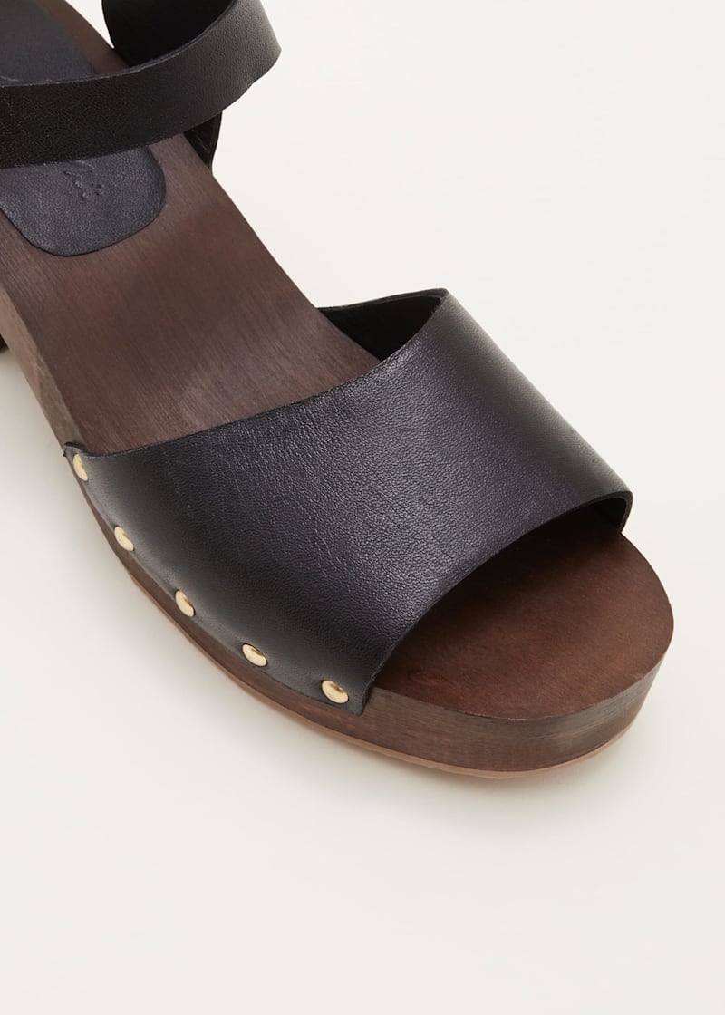Leather hotsell clog sandals