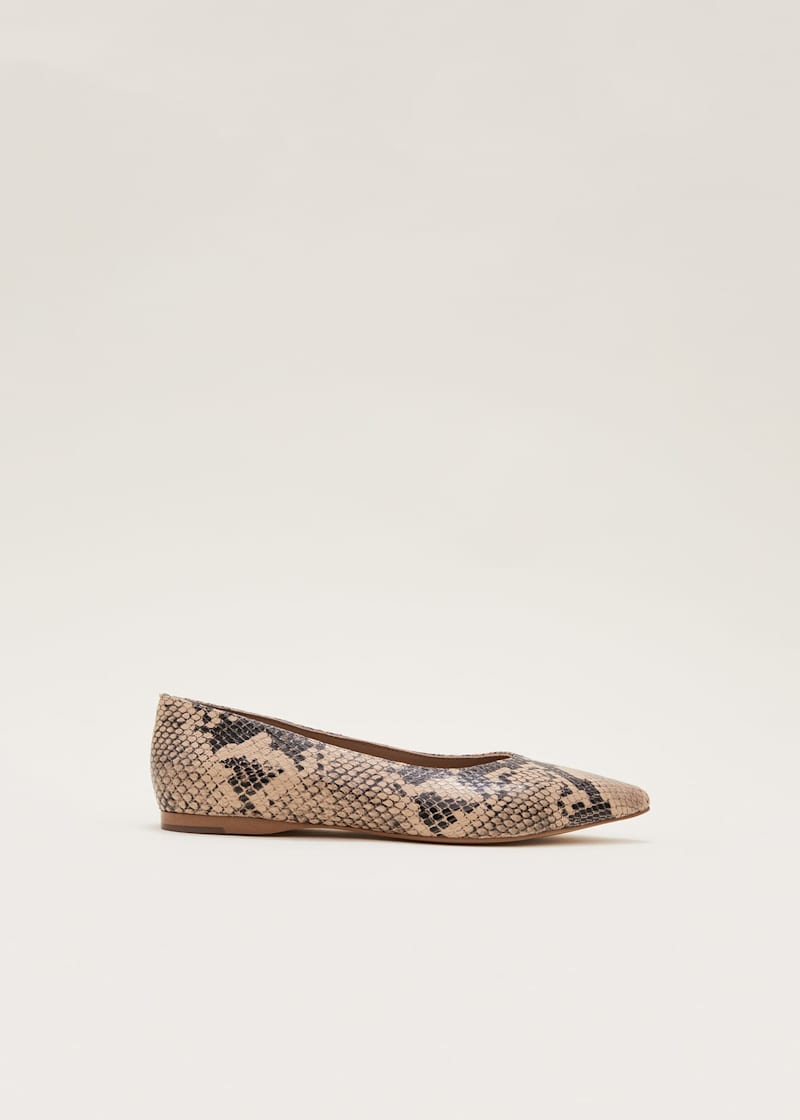 Animal print pump discount